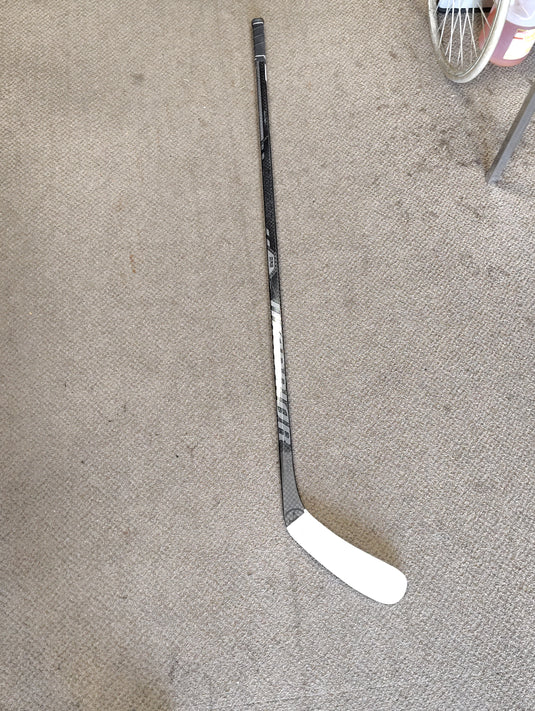 Used Warrior Covert QR6 Pro (65 flex) Hockey Stick