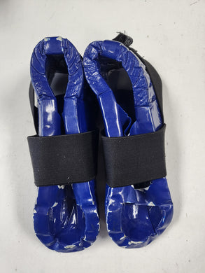 Used Taekwondo Sparring Feet Guards
