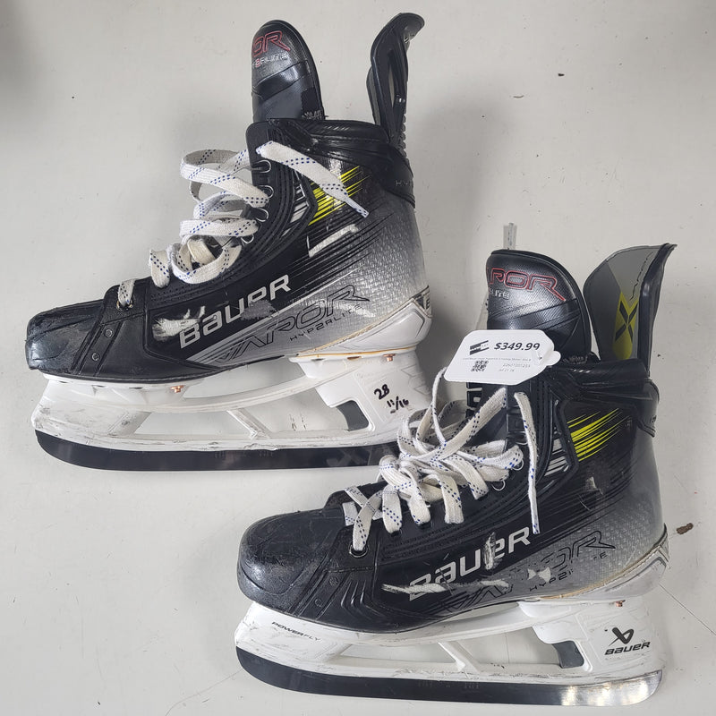 Load image into Gallery viewer, Used Bauer Vapor Hyperlite 2 Hockey Skates- Size 8
