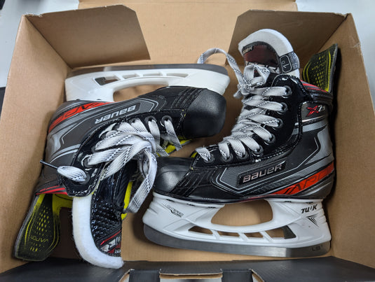 Bauer S19 Vapor X2.9 New Jr. Size 1 D Ice Hockey Skates