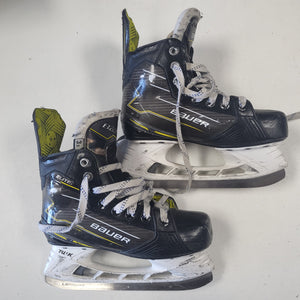 Used Bauer Elite Supreme Hockey Skates - Size Junior 3.5