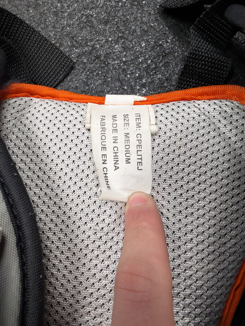 Load image into Gallery viewer, Used Itech Prodigy Junior Medium Hockey Goalie Chest Protector and

