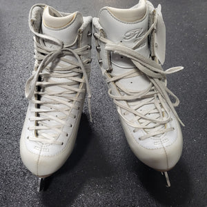 Slightly Used Jackson Flex Figure Skates Size 3 W