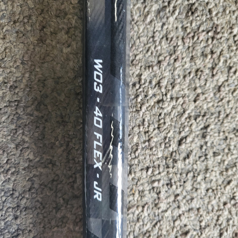 Load image into Gallery viewer, Lightly Used Warrior Novium Pro 40 Flex W03 RH Hockey Stick
