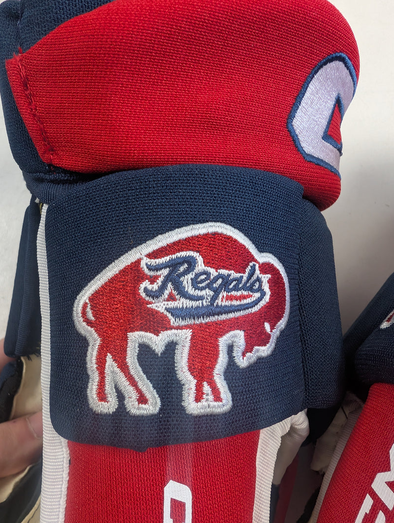 Load image into Gallery viewer, Used CCM 85C Regals Senior 15&quot;Hockey Gloves
