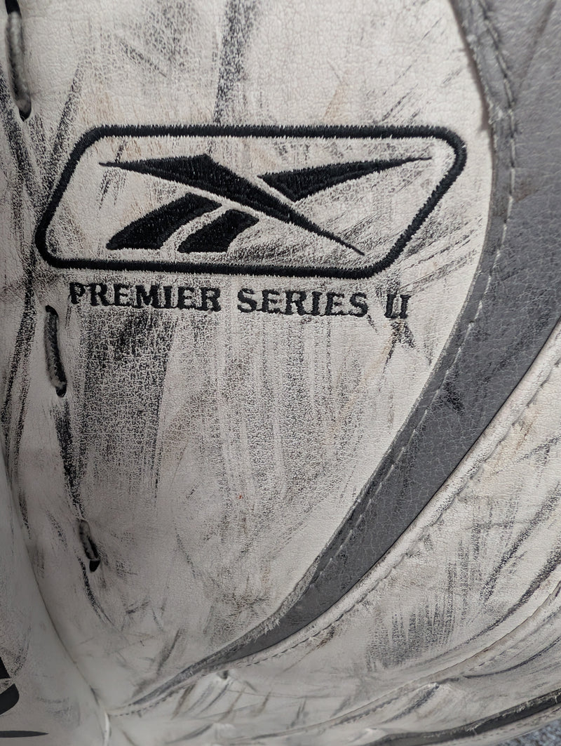 Load image into Gallery viewer, Used Reebok Premier II 34+1&quot; Senior Hockey Goalie Pads
