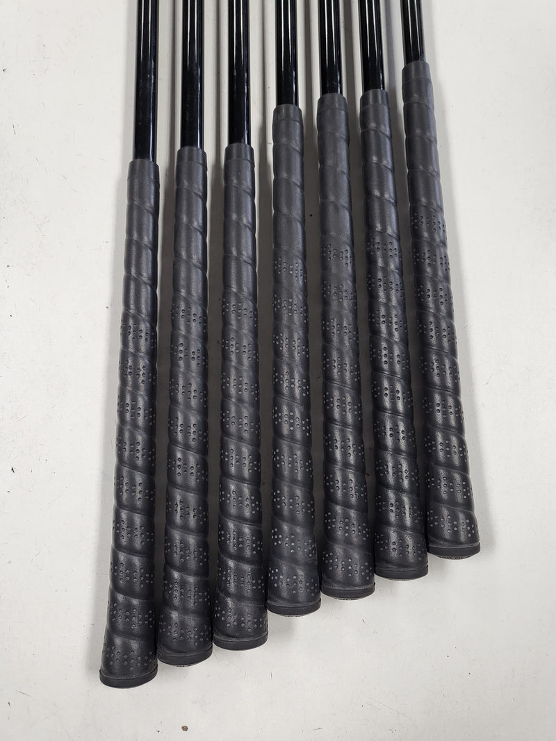 Load image into Gallery viewer, Used Tour Design GDS Oversize Golf Irons Set
