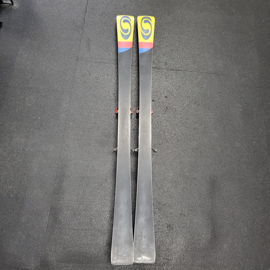 Lightly Used Salomon Equipe Skis With Saloman Bindings Size 155