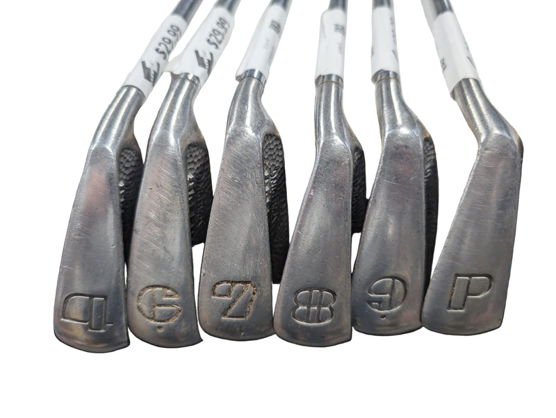 Load image into Gallery viewer, Used Vintage Spalding Executive Professional Golf Club Iron Set
