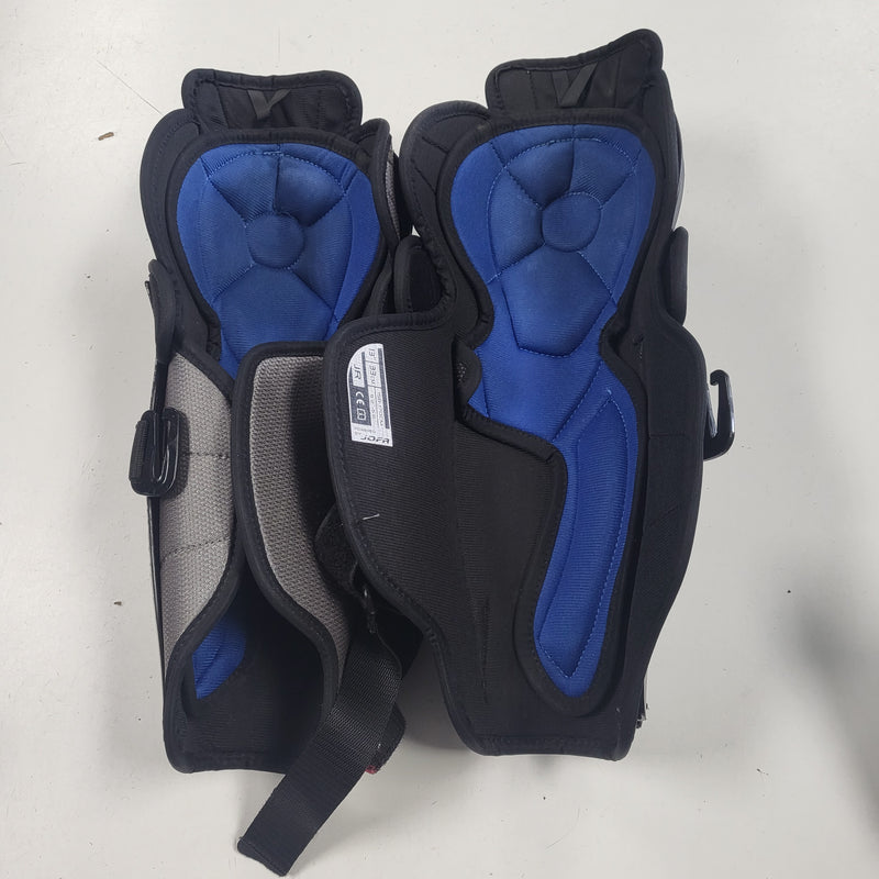 Load image into Gallery viewer, Used Reebok KFS 5K Shin Guards

