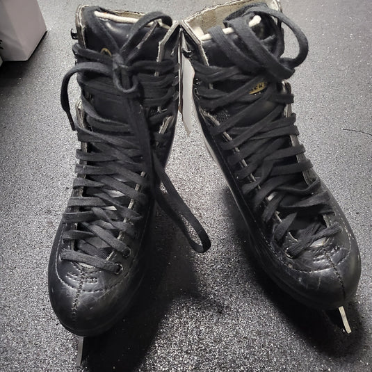 Jackson Excel Size 3 adult figure skate