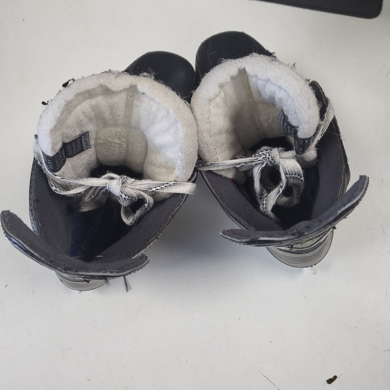 Load image into Gallery viewer, Used Bauer Supreme ONE60 Junior Size 5D Hockey Skates
