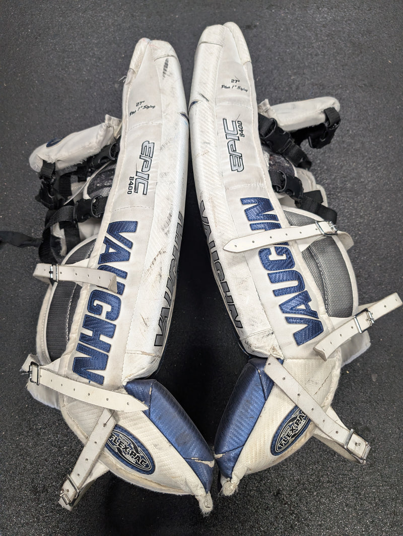 Load image into Gallery viewer, Used Vaughn Epic 8400 27&quot;+1&quot; Hockey Goalie Leg Pads
