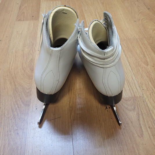 Used J Wilson Figure Skates Size 6