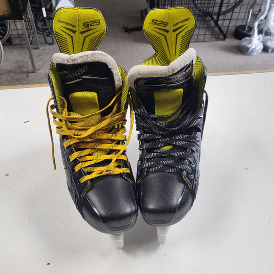 Used Bauer Supreme S29 Hockey Skates Size 11