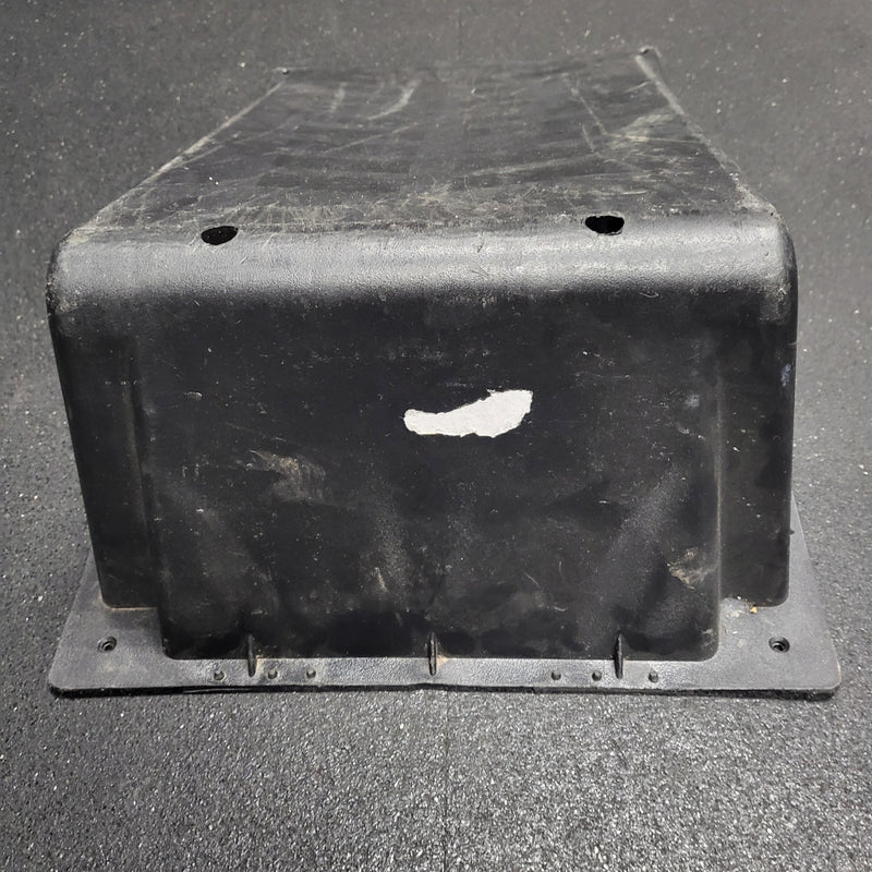 Load image into Gallery viewer, Used Bravo Sports 10-80 Polymer ramp (28"x16"x9")
