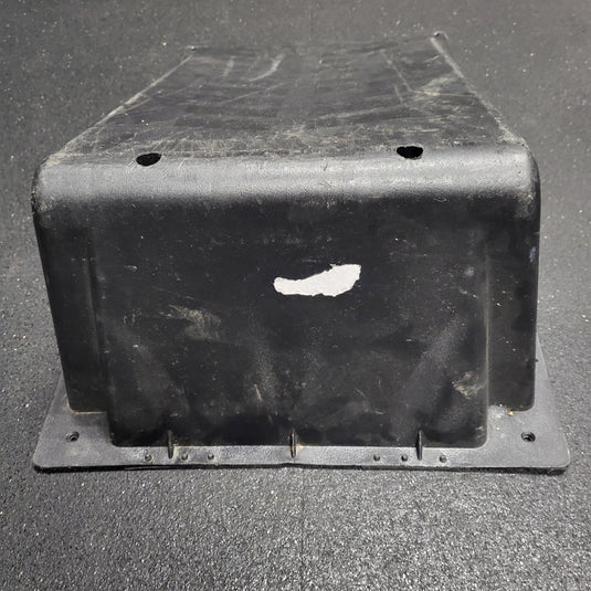 Used Bravo Sports 10-80 Polymer ramp (28"x16"x9")