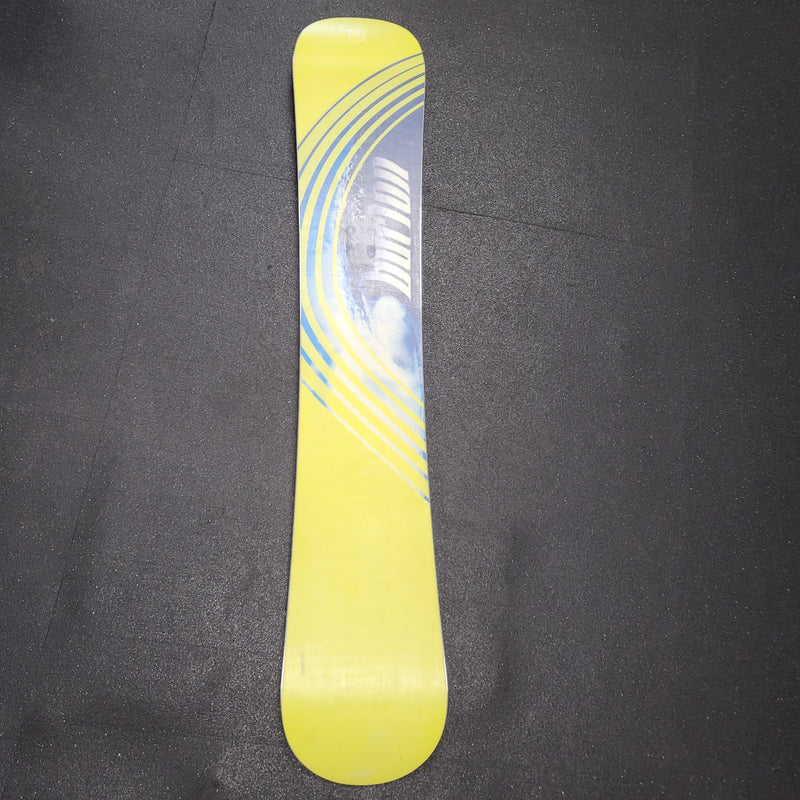 Load image into Gallery viewer, Used Burton Supermodel 68 Snow Board
