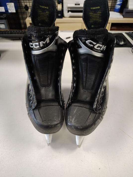 Used CCM Tacks XF80 Hockey Skates Size 7