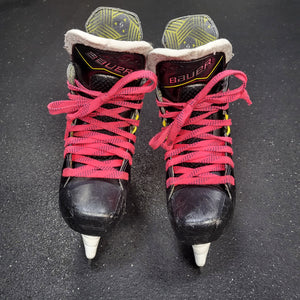 Used Bauer Supreme M40 Hockey Skates Size 2