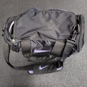 Used Nike Duffel Bag - 20"