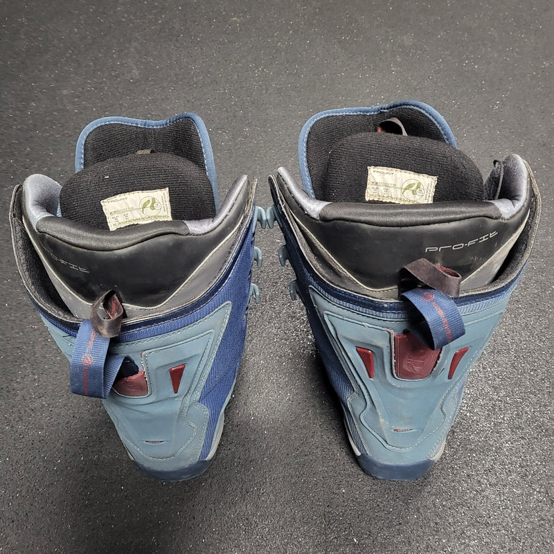 Load image into Gallery viewer, Used K2 Raider Snowboard Boots - Size: 9
