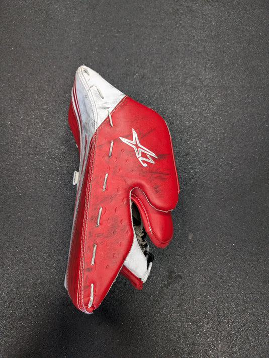 Used Bauer Vapor 2X Intermediate Regular Hockey Goalie Blocker
