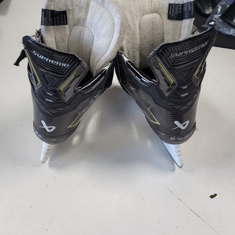 Load image into Gallery viewer, Used Bauer M40 Skates Size 1.5D
