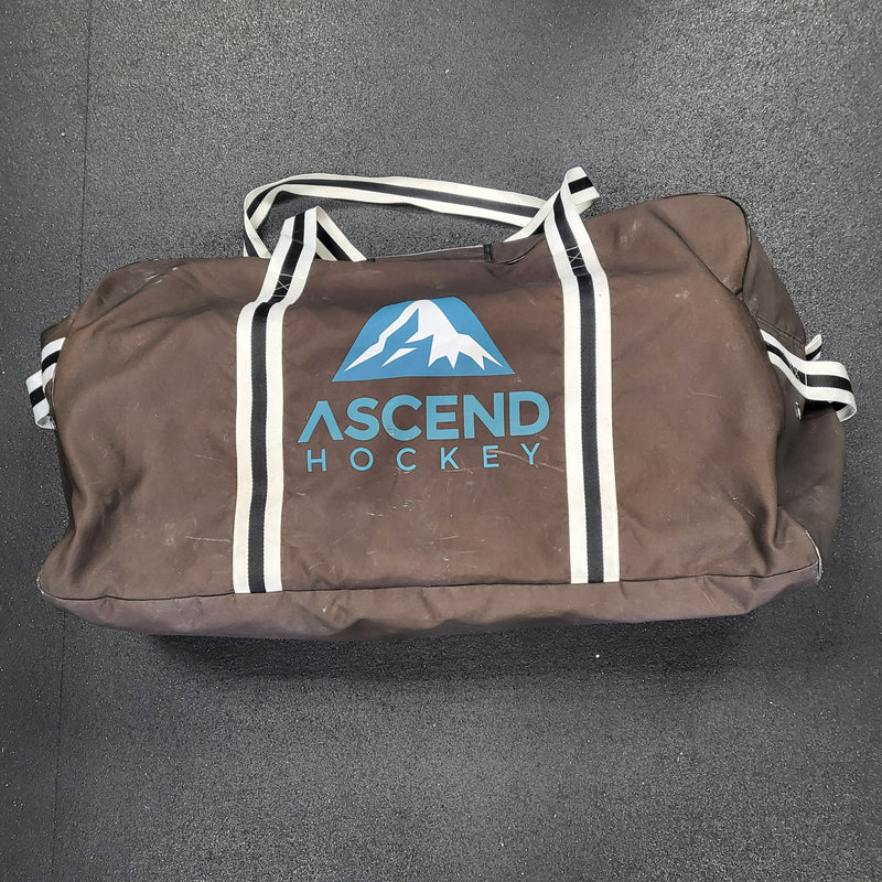 Load image into Gallery viewer, Used Ascend 32" Hockey Gear Bag
