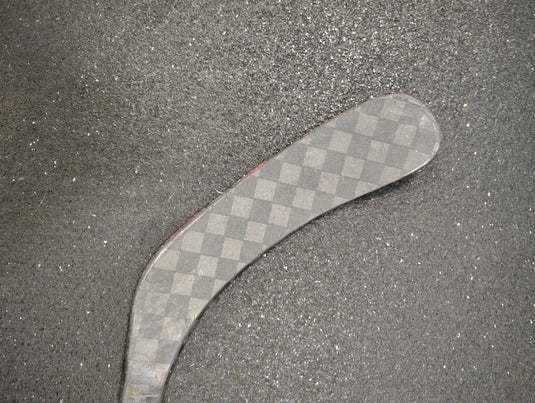 Used Bauer Nexus Launch 40 Flex Right Handed Hockey Stick