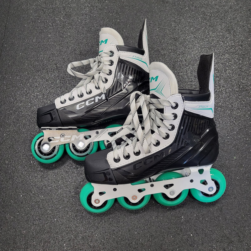 Load image into Gallery viewer, CCM FT850R Inline Hockey Skates
