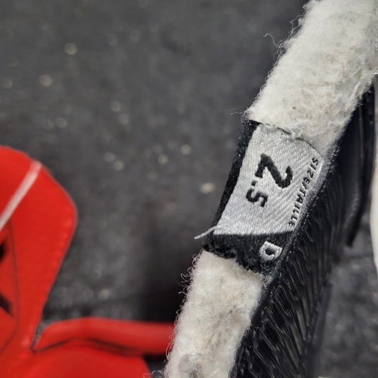 Used Bauer Vapor X5 Pro Size 2.5 D Hockey Skates