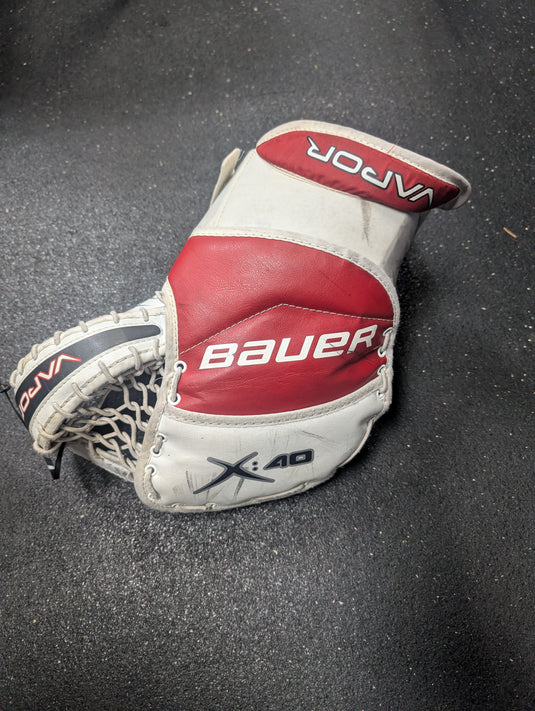 Used Bauer Vapor X:40 Junior Hockey Goalie Glove