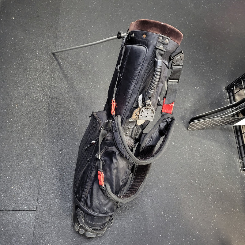 Load image into Gallery viewer, Used BELDING Sports Balance Max Golf Stand Bag
