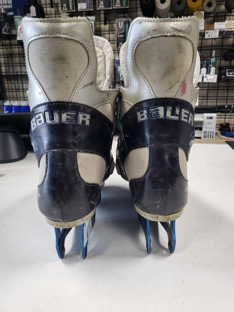 Load image into Gallery viewer, Bauer Vapor XL Sr. size 9 inline hockey skates, no wheels
