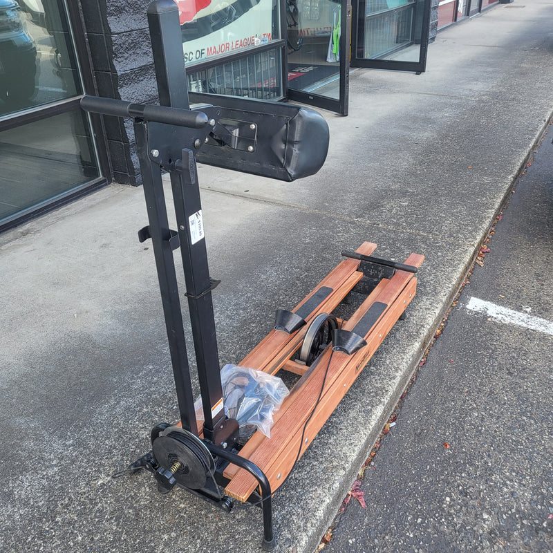 Load image into Gallery viewer, Used NordicTrack Ski Exerciser
