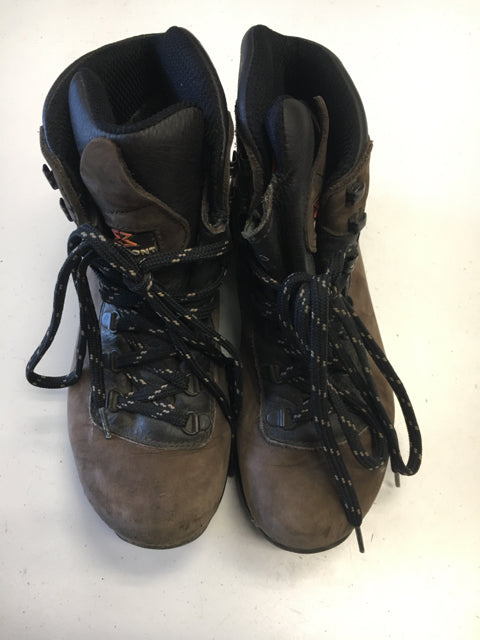 Load image into Gallery viewer, Used Garmont Brown Womens 7 Hiking Boots
