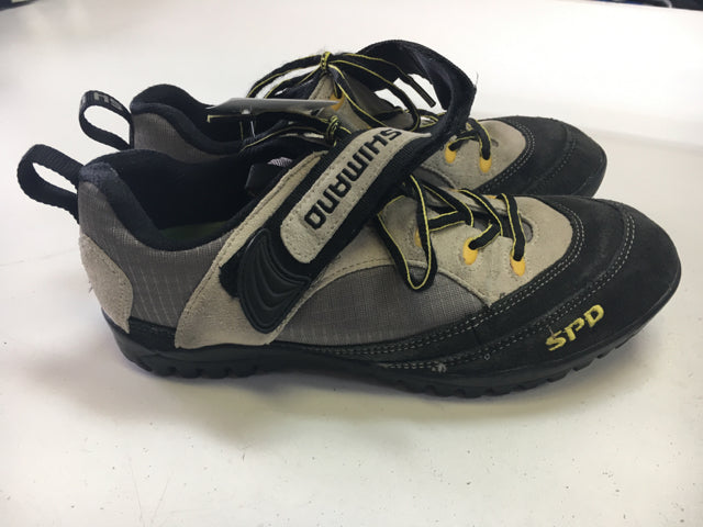 Load image into Gallery viewer, Shimano SPD Tan/Black Mens 7.5 Used Biking Shoes
