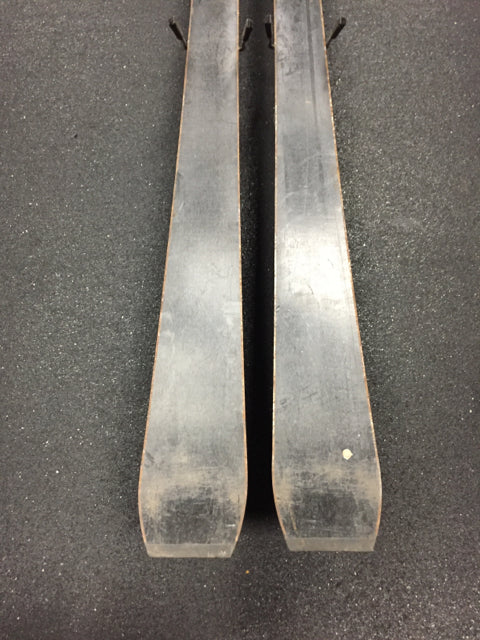 Dynastar Easy Style White/Blue Length 170cm Used Downhill Skis w/Bindings
