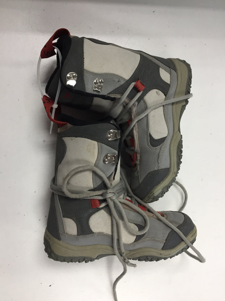 Load image into Gallery viewer, Vision Grey Sr Size Specific 6 Used Snowboard Boots
