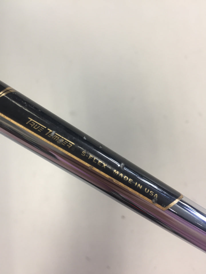 Load image into Gallery viewer, Tommy Armour 845 RH 9 Iron Used Golf Iron
