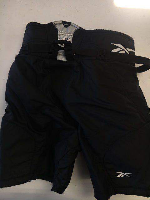 Load image into Gallery viewer, Reebok XTK Black Youth Size Large Used Hockey Pants
