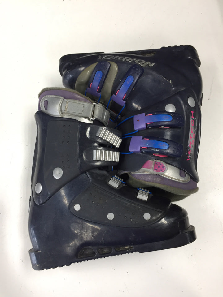 Load image into Gallery viewer, Nordica Vertech 55 Purple/Pink Size 280mm Used Downhill Ski Boots
