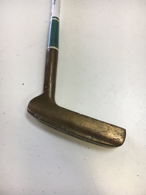 Load image into Gallery viewer, Wilson Carol Mann RH 34&quot; Steel Used Golf Putter
