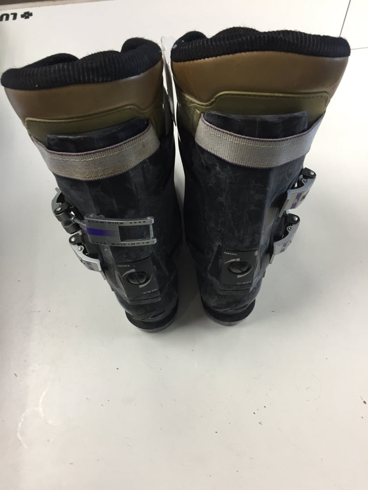 Load image into Gallery viewer, Lange XR8 Black Size 305mm Used Downhill Ski Boots
