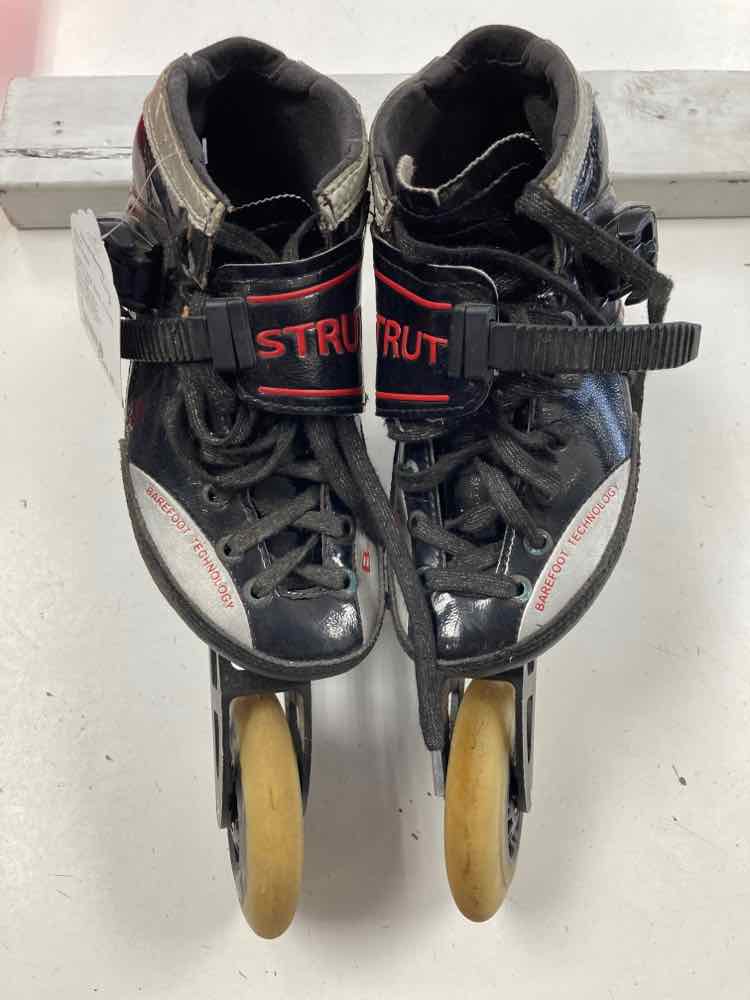 Load image into Gallery viewer, Luigino Strut Skate Size 3 Used Inline Skates
