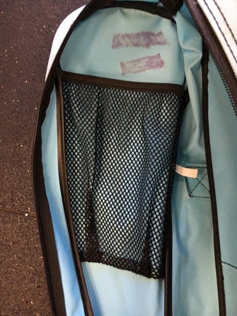 Load image into Gallery viewer, Brine Light Blue 40&quot; Lacrosse Bag Used
