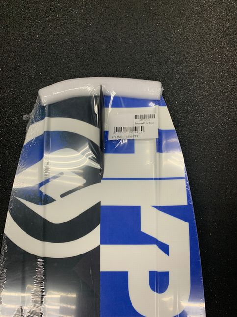 New Hyperlite Motive White/Blue 119cm Wakeboard