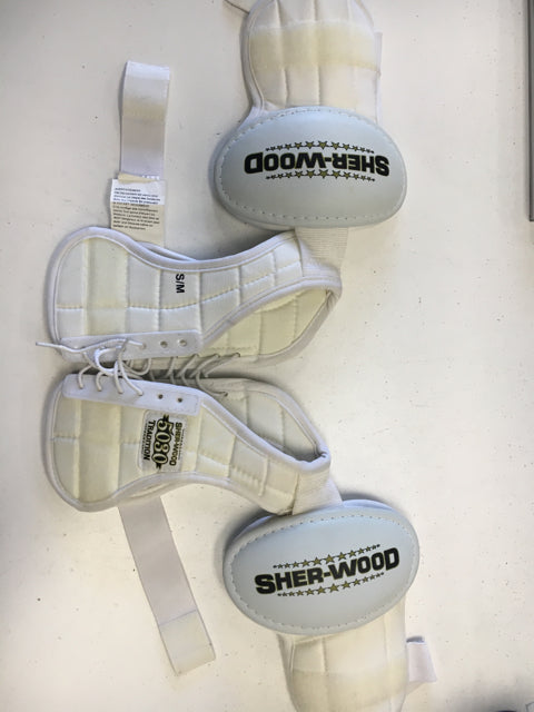 Sherwood 5030 Tradition Youth Size Small Used Hockey Shoulder Pads