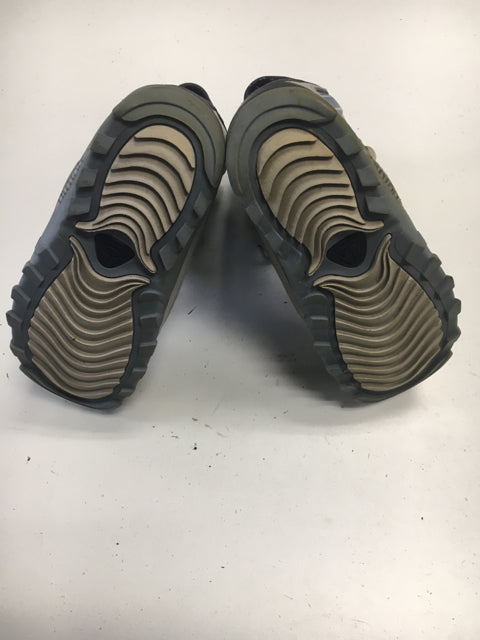 Used Burton MOTO Grey/Purple/Blue Womens Size 6 Snowboard Boots